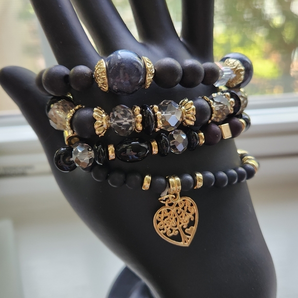 ~Gifted ~ New Love Heart Tree Of Life Multi-Layer Beaded Bracelet - Picture 2 of 5